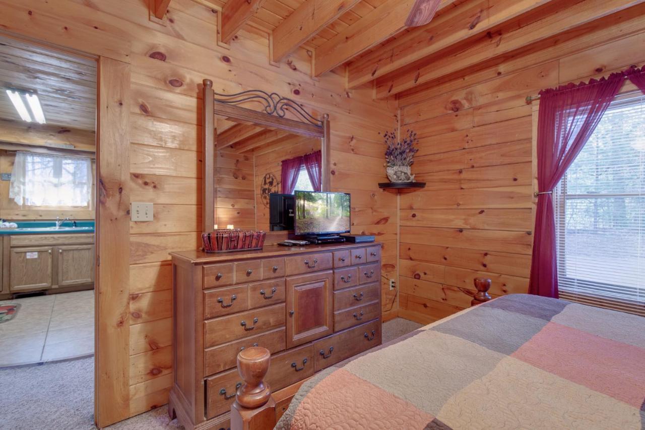 Wildwood Cove, 2 Bedrooms, Fireplace, Wifi, Jetted Tub, Hot Tub, Sleeps 6 Sevierville Exterior foto
